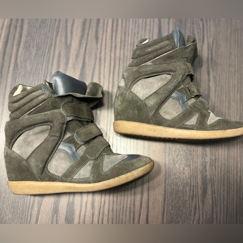 [SOLD] Isabel Marant Bekett Women's High-Top Sneakers in Anthracite, size 40